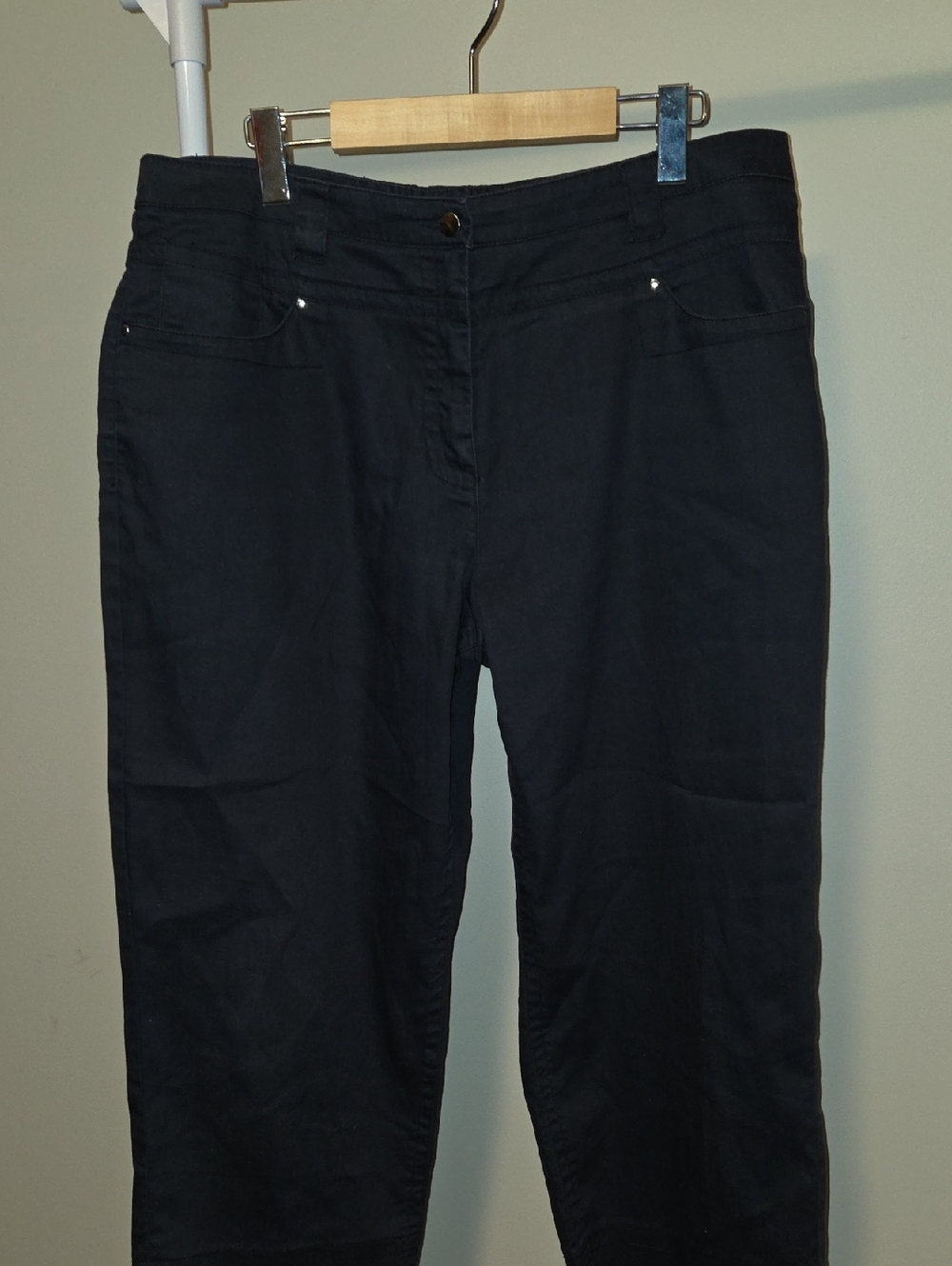CLICK Women's Denim Blue Straight Leg Capris Size 16